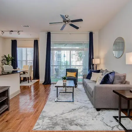 Smoke Free Amazing Modern 1 Bd Near Nrg Apartamento